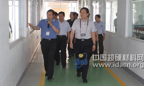 國家住建部司長李兵弟蒞臨惠豐金剛石調(diào)研