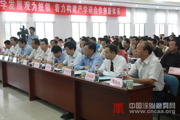 2009鄭州市院士專家企業(yè)行產(chǎn)學研聯(lián)盟創(chuàng)新論壇暨研磨材料工程技術中心揭牌儀式在白鴿舉行