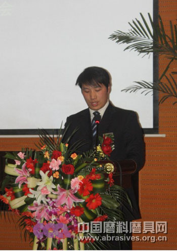 2010年度國內(nèi)工業(yè)領(lǐng)域節(jié)能環(huán)保干燥新技術(shù)成果新聞發(fā)布會鄭州召開