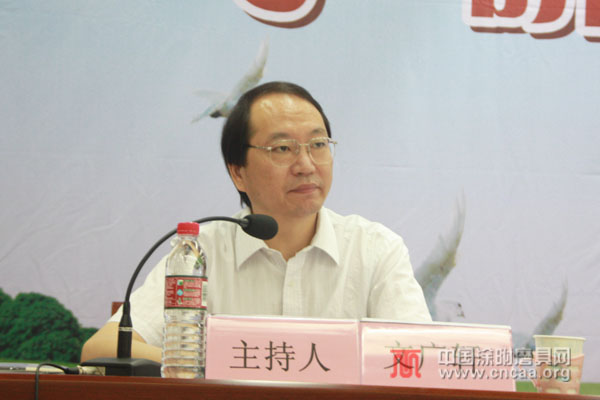 2009鄭州市院士專家企業(yè)行產(chǎn)學研聯(lián)盟創(chuàng)新論壇暨研磨材料工程技術中心揭牌儀式在白鴿舉行