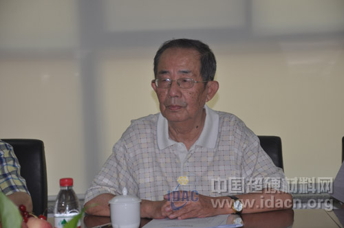 超硬材料工業(yè)發(fā)展史行業(yè)專家座談會(huì)鄭州舉行