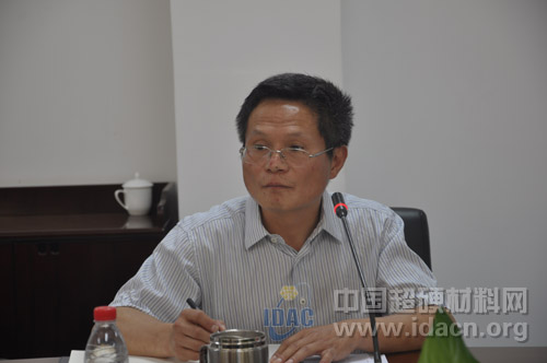 超硬材料工業(yè)發(fā)展史行業(yè)專家座談會(huì)鄭州舉行