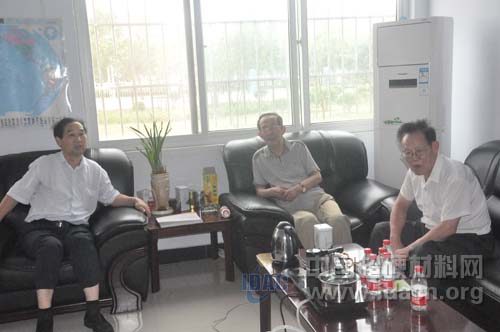 王光祖教授一行柘城走訪系列報道——走進(jìn)力量新材料集團(tuán)