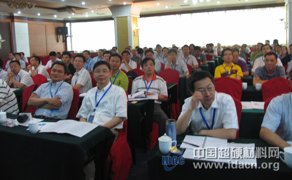 第16屆全國磨粒技術學術會議（CCAT2011）在烏魯木齊勝利召開