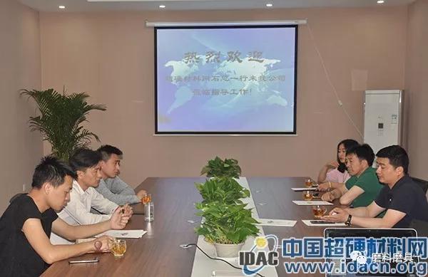 君銳鉆石：專注企業(yè)內(nèi)在細節(jié) 細分市場多元發(fā)展