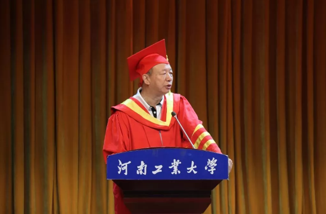 行業(yè)新兵報(bào)到！材料科學(xué)與工程學(xué)院隆重舉行2019屆畢業(yè)典禮