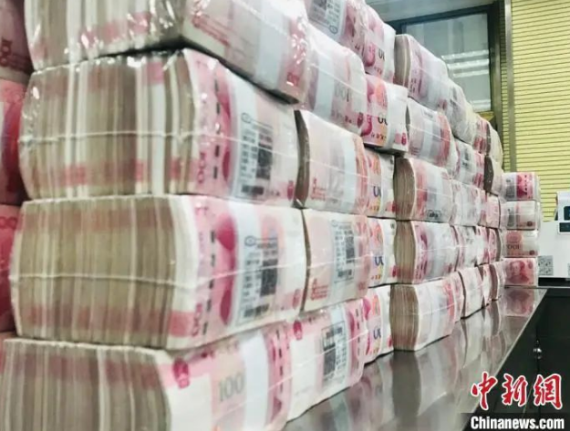 人民幣持續(xù)升值，未來還會漲嗎？