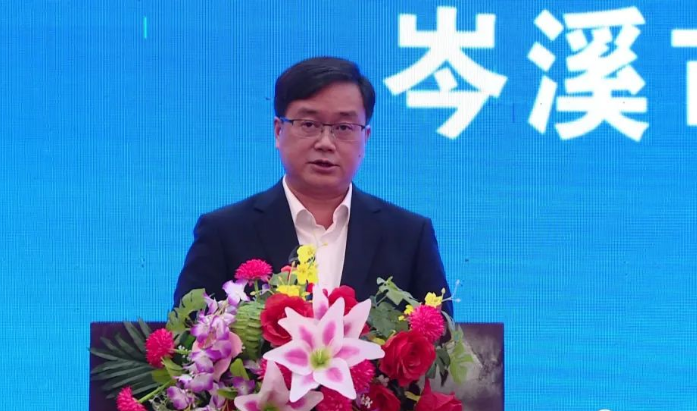 岑溪舉行2020石材行業(yè)創(chuàng)新發(fā)展論壇