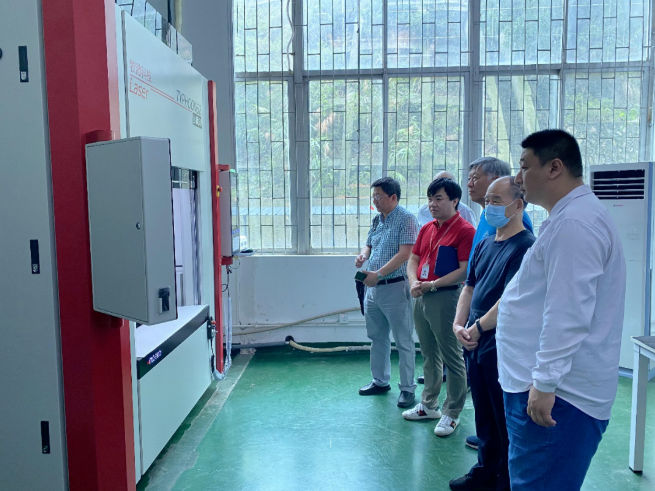 中國機床工具工業(yè)協(xié)會超硬材料分會 組織專家前往牧激科技進行參觀交流