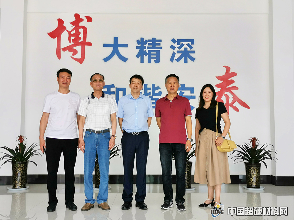 博泰圣莎拉：六面頂壓機(jī)大型化開拓者
