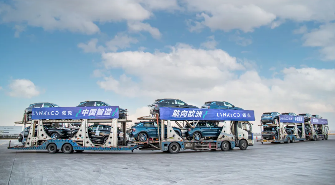吉利汽車(chē)上半年?duì)I收450億元，同比增長(zhǎng)22%