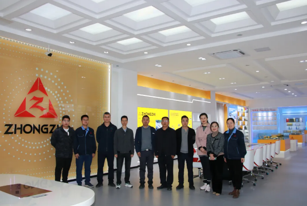 河南工業(yè)大學超硬材料磨料磨具行業(yè)福建校友會舉行周年慶?；顒?></a></div>								</div>							<p class=